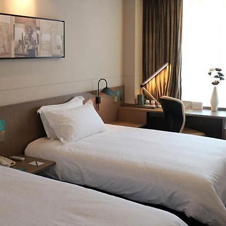 Jinjiang Inn Select Xining West Wusi Road New Hualian Square Eksteriør billede